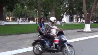 [Vietsub] Thanh niên BK chia tay bạn gái vì không chịu đội mũ bảo hiểm xịn [Official MV]