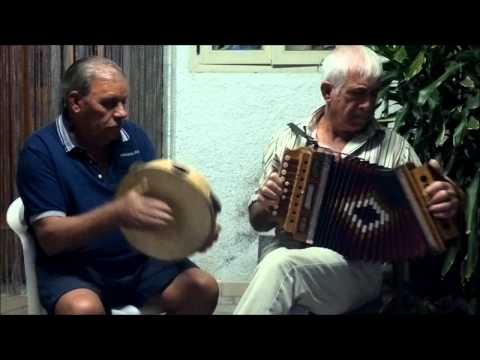 Mimmo Romeo e Gino Malacrinò...Tarantella a via Vena,Saline Joniche