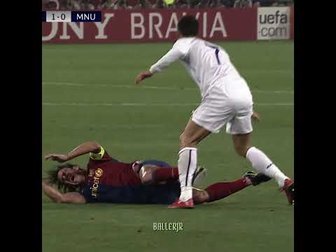 Ronaldo owned Puyol💀