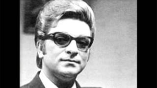 Zeki Müren - Mah yüzüne aşıkanım