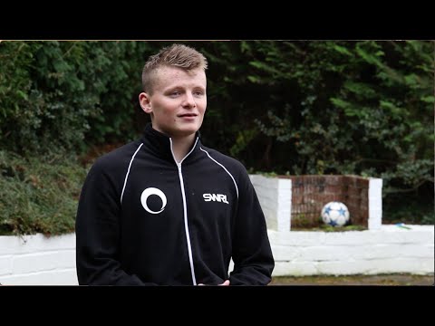 When Football Becomes Art :: Documentary about Jamie Knight