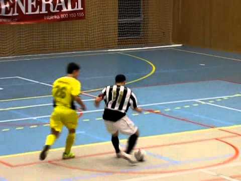 4.2.2011 - Andy Liberec - SK Olympik Mělník 9:8 [HQ]