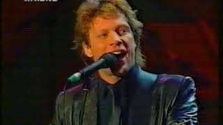 Jon Bon Jovi  - Janie Don&#39;t Take Your Love To Town (Módena 1998)