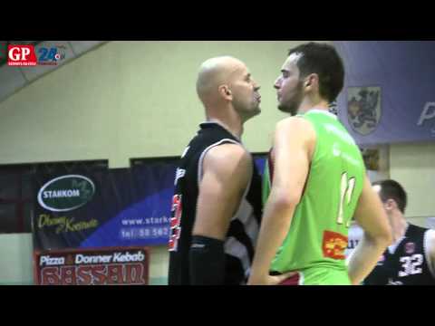 Robert Tomaszek & Uros Mirković - Kiss me