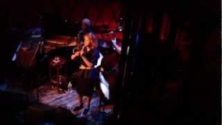 Nellie McKay: Don&#39;t Worry, Be Happy+The Down Low+Call the Police+A Twinkle in Your Eye (2013-01-14)