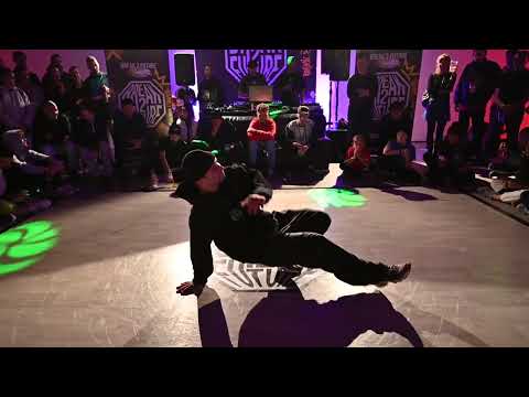 Emilio (9000 Styles) VS Naki (Yugoslavian Bboys) | SEMI FINALS | BREAK 2 FUTURE 2022 #FutureChamp22