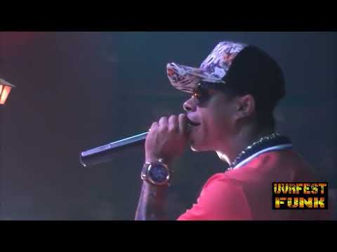 #576 Mc Neguinho do Caxeta no CELEIRO DA GRANJA em Cotia (23/12/13 EXCLUSIVO UVRFEST FUNK) oficial