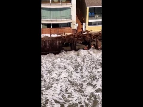 Tropical Storm Rachel brings floods to Southern California