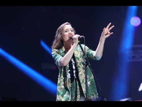 Alice Merton - "Lash Out" Live