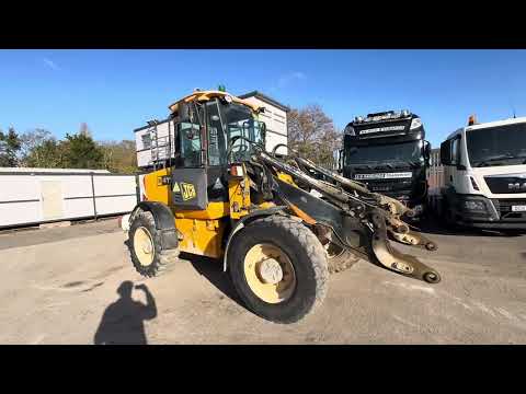 JCB 411HT LOADING SHOVEL - Image 2