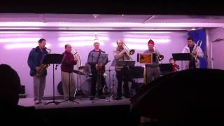 Walking in a Winter Wonderland