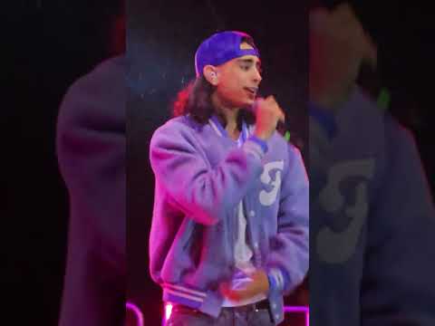 VillaBanks sings Capo Plaza's part of "Pasticche" Live at Springo Festival, Belluno 09.06.2023