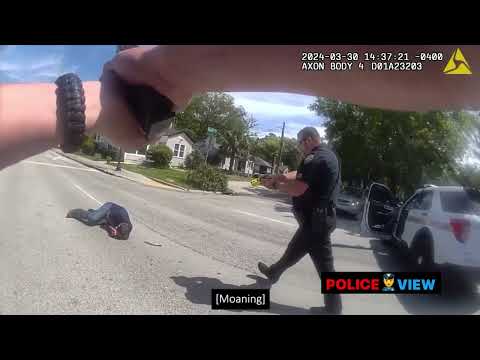 The Jacksonville Police Officer Shoots Man Wielding Knife in Street