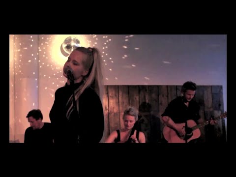 Anne Seier - koncert på Toldboden, maj 2014 - 1/2