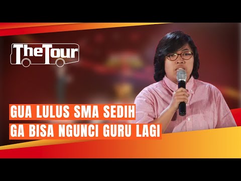 Stand Up Comedy Chandra: Saya Anak IPS, Ikatan Pelajar Susah Move On - THE TOUR
