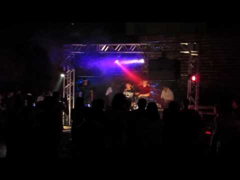 S.C.A & Relatos da Leste & Familia Pobre Loko - A bruxa ta solta ao vivo