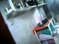 Toilettenreinigung mit Feuerwerk