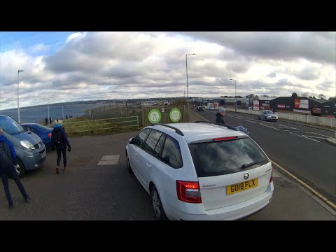 GD18FLX - Driving on the Pavement