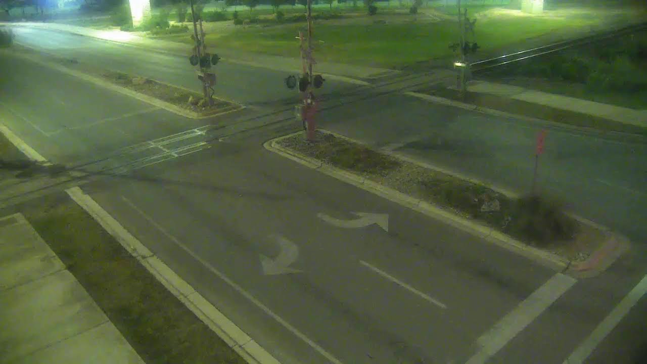 Live webcam view of Aquarena Springs Drive Rail Crossing