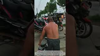 Download lagu The hard work of a strong man every day #job #skills #hardwork #workers #automobile #machine mp3