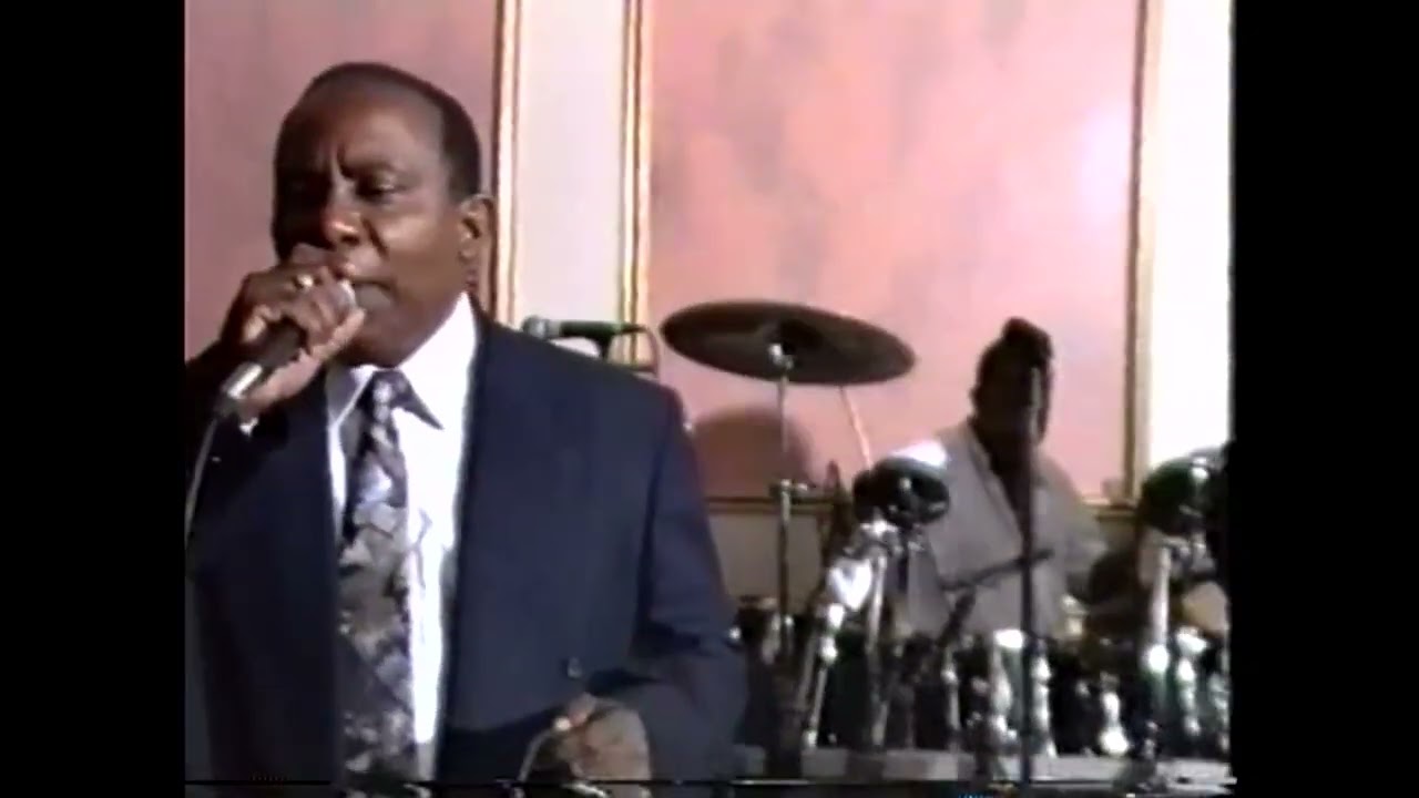 Accolade de New York avek Dorsainvil, Damas. RETRO.