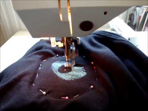 comment reparer un trou dans un t shirt