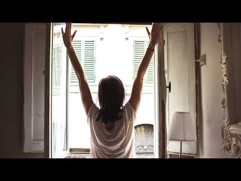 I'm Waking Up  -  Daxten feat. Mia Pfirrman, Wai