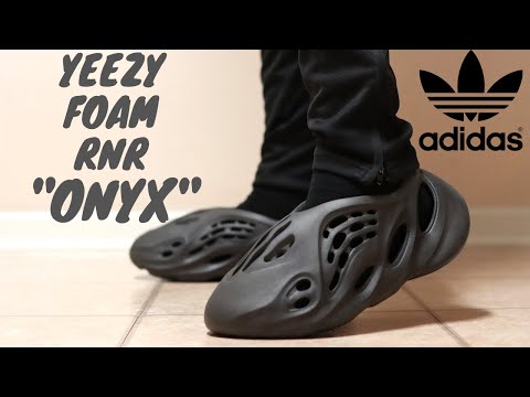 YEEZY FOAM RUNNER "ONYX" REVIEW & ON FEET | YEEZY DAY 2022
