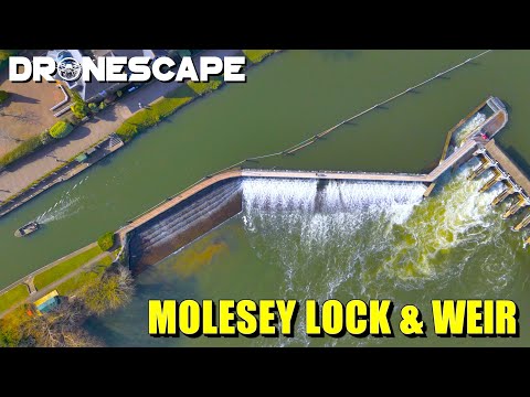 Molesey Lock Drone Footage in 4K – Cinematic Aerial Tour by Dronescape