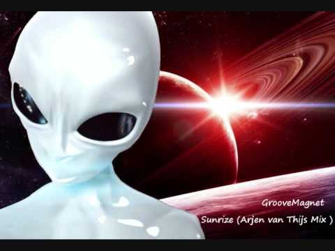 GrooveMagnet - Sunrize (Arjen van Thijs)