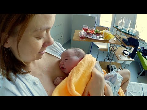 Föder barn - den luriga trean! FörlossningsVLOGG