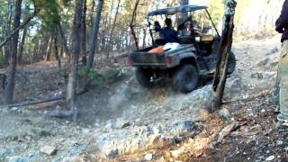 preview picture of video 'rhino on fun run hill at superlift ORV hot springs.MOV'