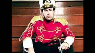 Hoodie Allen Tighten Up