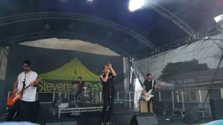 Room 94 Anxiety Rock In The Park Stevenage Day