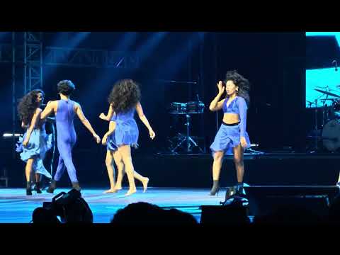 Lucky boy o my lucky boy| Sunidhi Chauhan | I AM HOME | Live Concert Pune 2025