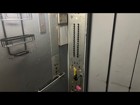 1953 Westinghouse Signal Control (RSBL) Elevator