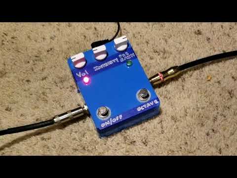 General Guitar Gadgets TOCT Octave Fuzz - Vintage Blue image 3