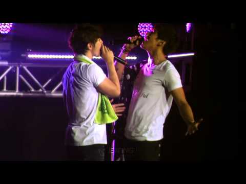 [Fancam] 120525 6 Beautiful Days in Tokyo - Junbros