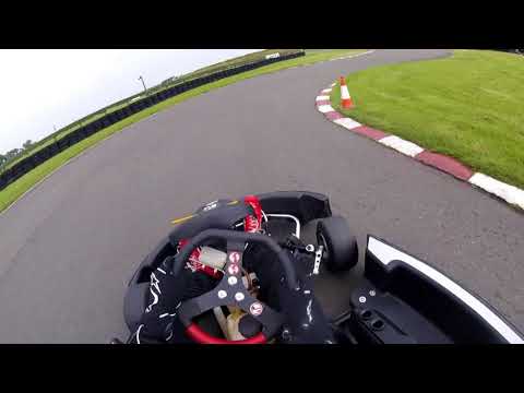 Club 100: Clubman - Round 4 Shennington heat 2