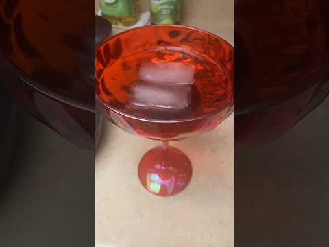 Ateez Pomegranate Iced Tea 🧊 2 Ways 🍷 Non-Alcoholic #fyp