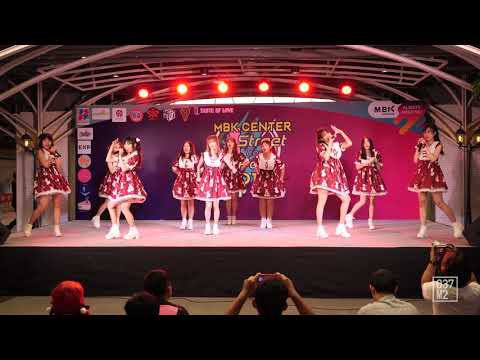 190908 FMA Group - Kimi no Koto ga Suki Dakara (Dance Cover) @ MBK Center Street Party 2019 [4K 60p]