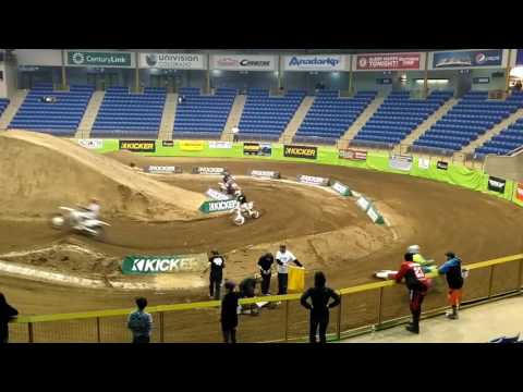 250R Novice Class Crash At Kicker Arena Cross 2017