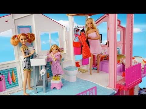 Barbie Chelsea No School Morning Routine - Going to The Park & Selling Kool Aid!