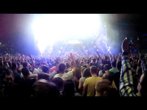 Shapov vs. MEG \ NERAK - Everybody (Played by Sander Van Doorn) @ TOP 100 DJs Minsk 2015