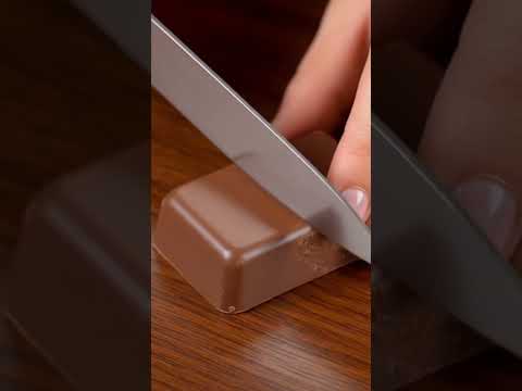 Chocolate 🍫 cutting 😍b#asmr #satisfying #shortsfeed