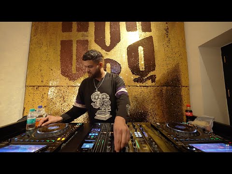 VNV MIX: SANTO X MULAH