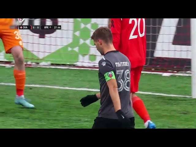 ФК «Иркутск» победил старейшую в России команду «Знамя труда»