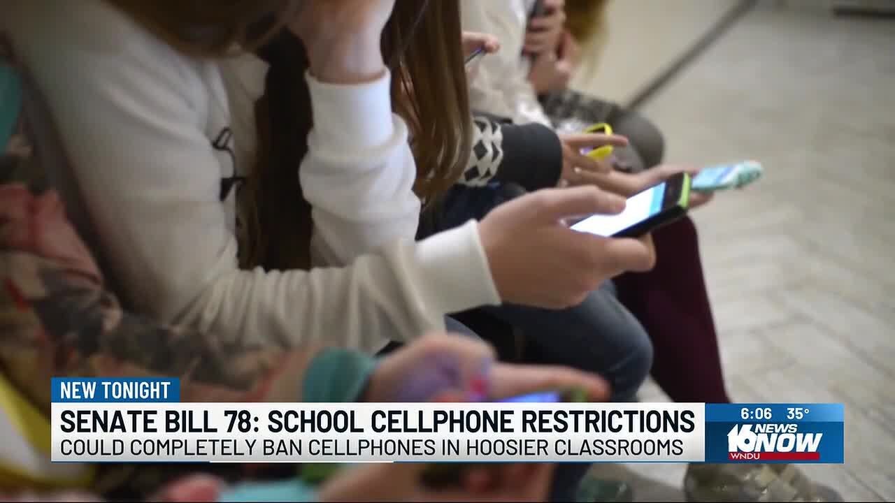 Indiana cellphone classroom ban bill heads to governor's desk