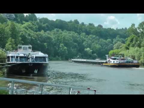 Binnenschiff MS "Karl Krieger" zu Tal unter Bad Wimpfen (Neckar)