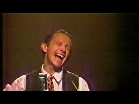 David Kramer - Meisie Sonner Sokkies (Music Video)